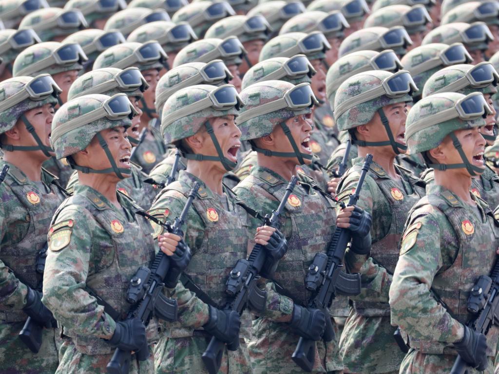 以“路”织“网”，建功网信——走进信息支援部队方队