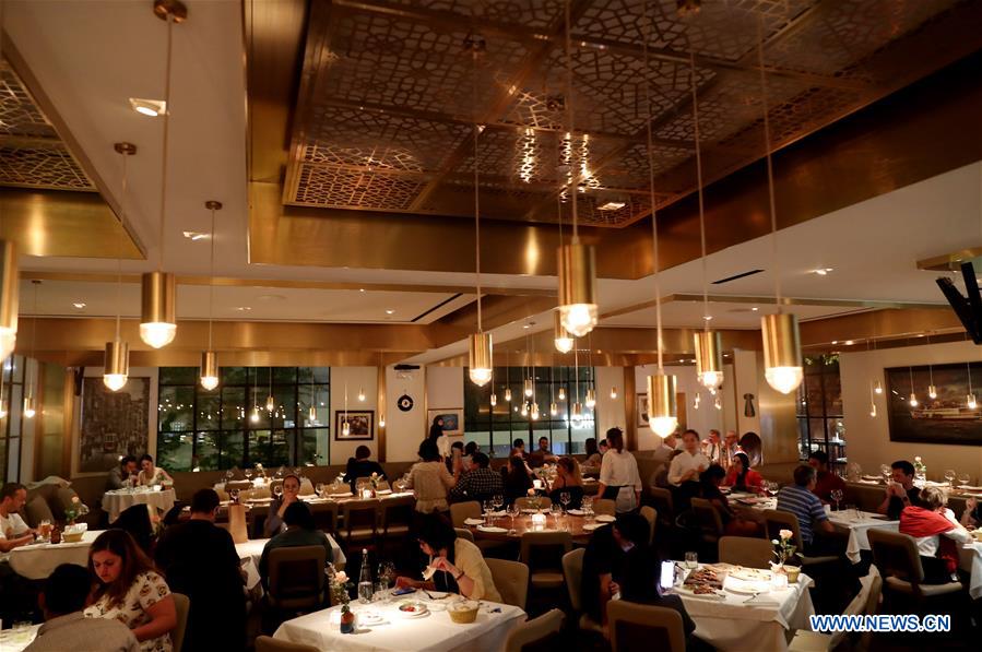 Xinhua Headlines: Nighttime economy vitalizes "sleepless" Chinese cities