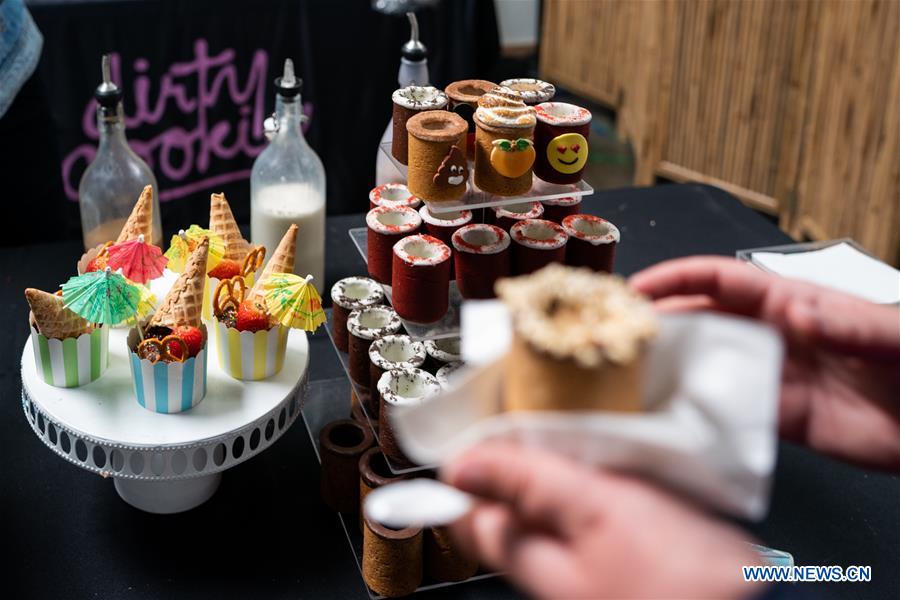 U.S.-LOS ANGELES-DESSERT FAIR