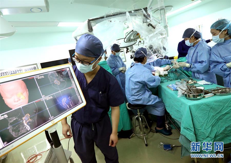 （十九大&middot;讀報告 話民生）（11）實施健康中國戰(zhàn)略