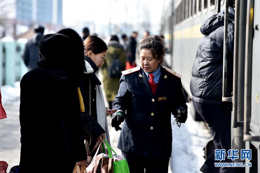 （社會）（2）呂梁山上的&ldquo;慢火車&rdquo;