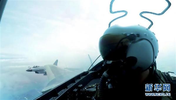 （圖文互動(dòng)）（2）空軍用&ldquo;生命線&rdquo;引領(lǐng)新時(shí)代練兵備戰(zhàn)新航跡