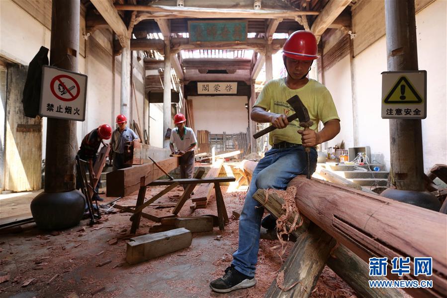 （新華全媒頭條&middot;搶救古民居&middot;圖文互動）（7）當(dāng)古民居遇上城鎮(zhèn)化，如何留住鄉(xiāng)愁？