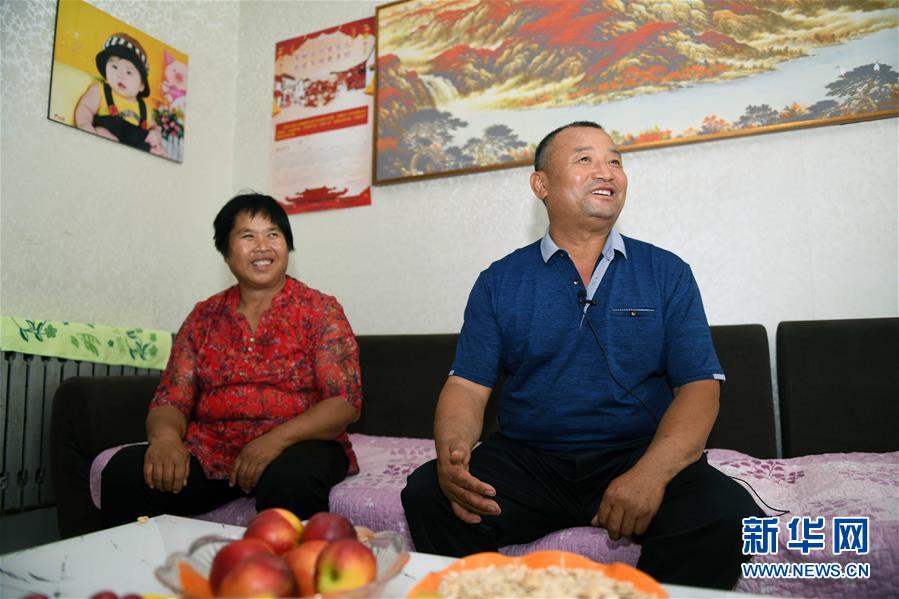 （新華全媒頭條&middot;圖文互動(dòng)）（15）發(fā)揮自身優(yōu)勢(shì) 奮力走在前列&mdash;&mdash;習(xí)近平總書記在山東考察回訪記