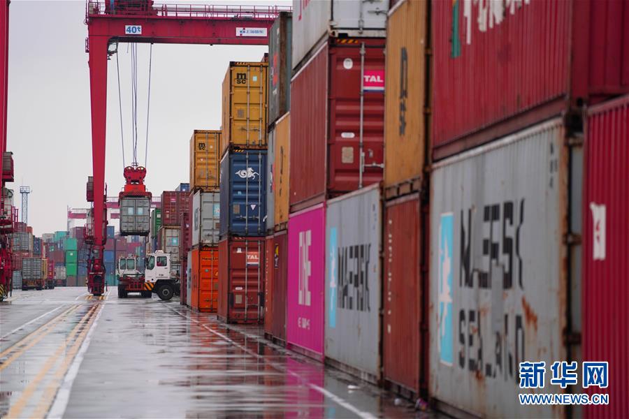 (在習近平新時代中國特色社會主義思想指引下·將改革開放進行到底·大國之約)(新華全媒頭條·圖文互動)(2)潮起東方浪涌時——來自對外開放前沿的時代強音