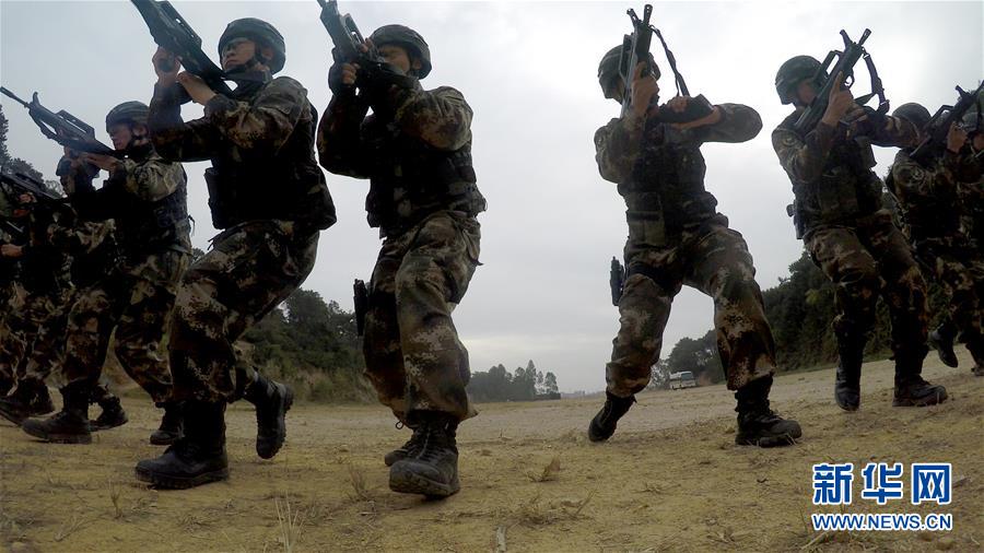 （新春走基層&middot;圖文互動）（1）實戰化的&ldquo;味道&rdquo;&mdash;&mdash;走進武警雪豹突擊隊