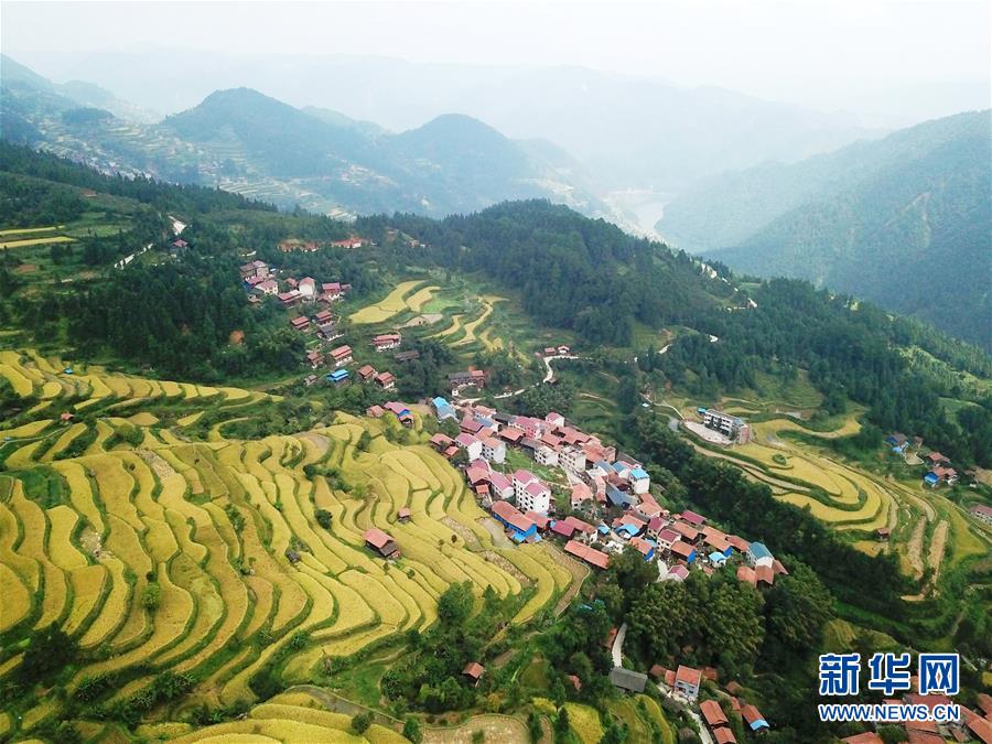 （兩會前夕看落實&middot;圖文互動）（6）決戰脫貧攻堅 奮力后發趕超&mdash;&mdash;貴州落實習近平總書記全國兩會重要講話精神紀實