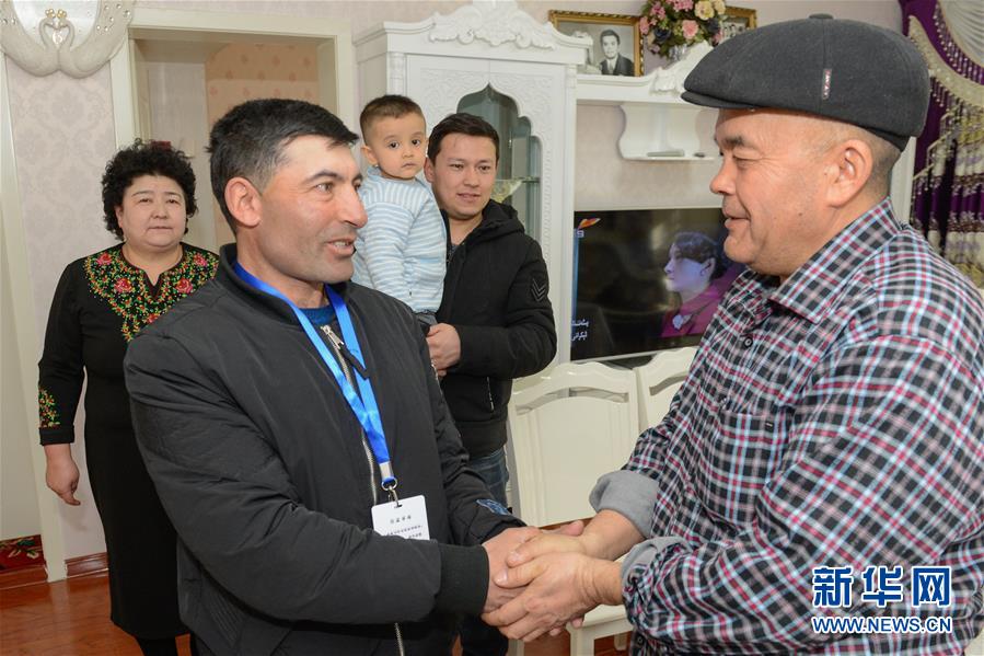 （代表委員履職&middot;圖文互動）拉齊尼&middot;巴依卡：不忘初心忠誠守護祖國邊疆