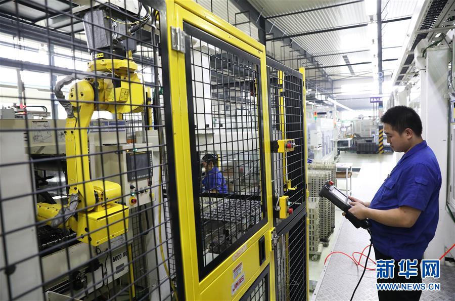 （兩會前夕看落實(shí)&middot;圖文互動）（3）春風(fēng)涌動兩江潮&mdash;&mdash;重慶落實(shí)習(xí)近平總書記全國兩會重要講話精神紀(jì)實(shí)