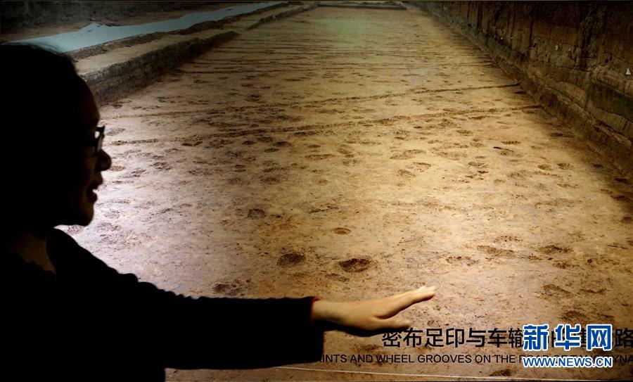 （新華全媒頭條&middot;圖文互動(dòng)）（6）&ldquo;若問(wèn)古今興廢事，請(qǐng)君只看洛陽(yáng)城&rdquo;&mdash;&mdash;千年古都&ldquo;烹制&rdquo;博物館盛宴