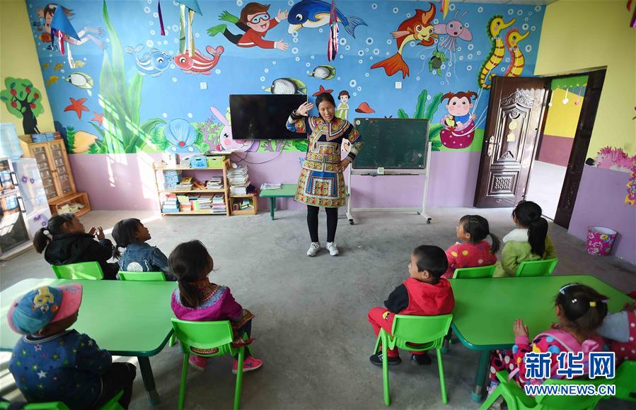 （壯麗70年&middot;奮斗新時代&mdash;&mdash;共和國發展成就巡禮&middot;圖文互動）（12）治蜀往事激越 興川今朝豪邁&mdash;&mdash;新中國成立70年四川發展巡禮