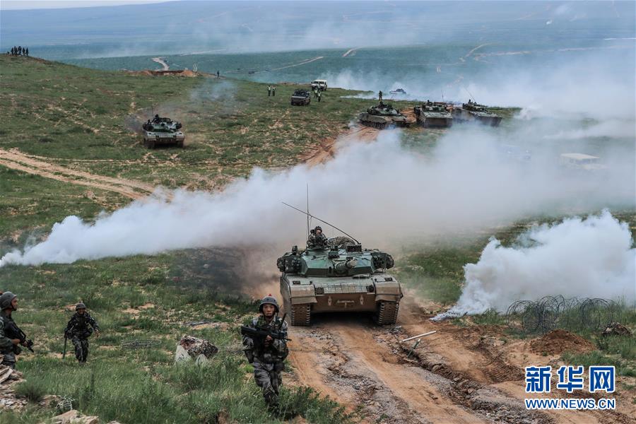 （新華全媒頭條&middot;圖文互動）（10）我們是一支不可戰勝的力量&mdash;&mdash;獻給中國人民解放軍建軍92周年