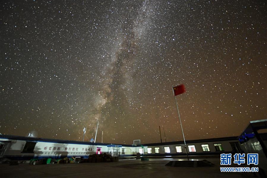 (愛國情 奮斗者·圖文互動)(12)印刻在戈壁上的名字