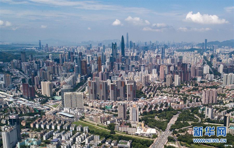 （在習近平新時代中國特色社會主義思想指引下&mdash;&mdash;新時代新作為新篇章&middot;總書記關切開放事&middot;圖文互動）（2）以開放作楫 揚創新之帆&mdash;&mdash;深圳&ldquo;先行示范&rdquo;再啟航