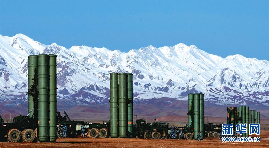 （新華全媒頭條&middot;人民空軍70年&middot;圖文互動）（6）陽光照耀奮飛的航程&mdash;&mdash;黨中央、中央軍委和習主席關心人民空軍建設發展紀實