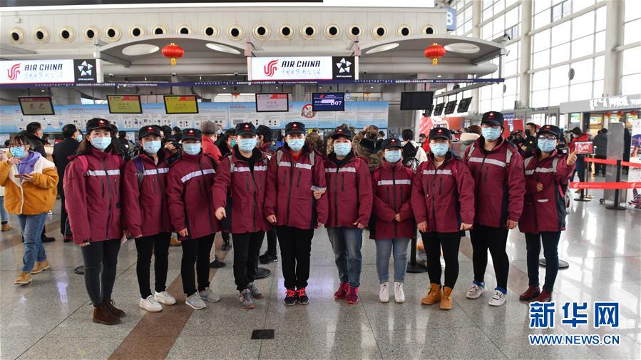 （新華全媒頭條&middot;圖文互動）（5）黨旗，高高飄揚在防控疫情斗爭第一線&mdash;&mdash;各級黨組織和廣大黨員干部投身疫情防控阻擊戰紀實