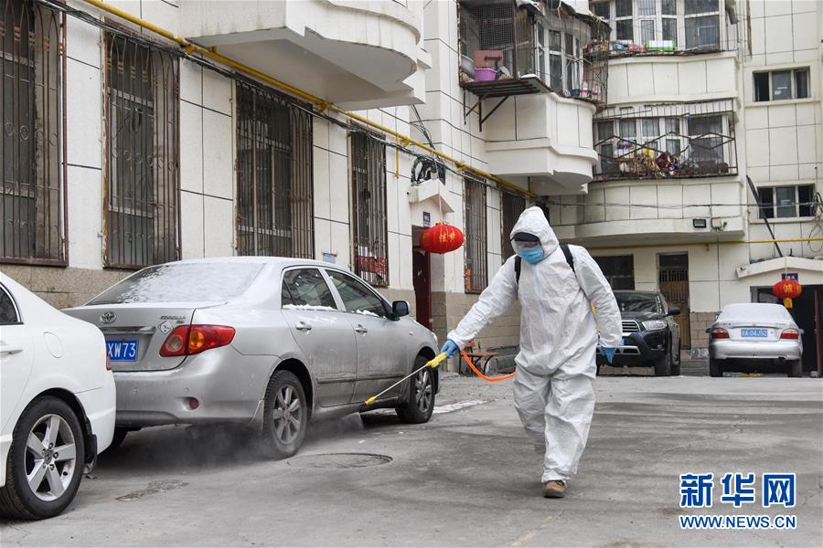 (聚焦疫情防控·圖文互動)(3)“我們多跑跑,居民更安全”——直擊新疆基層社區(qū)疫情防控