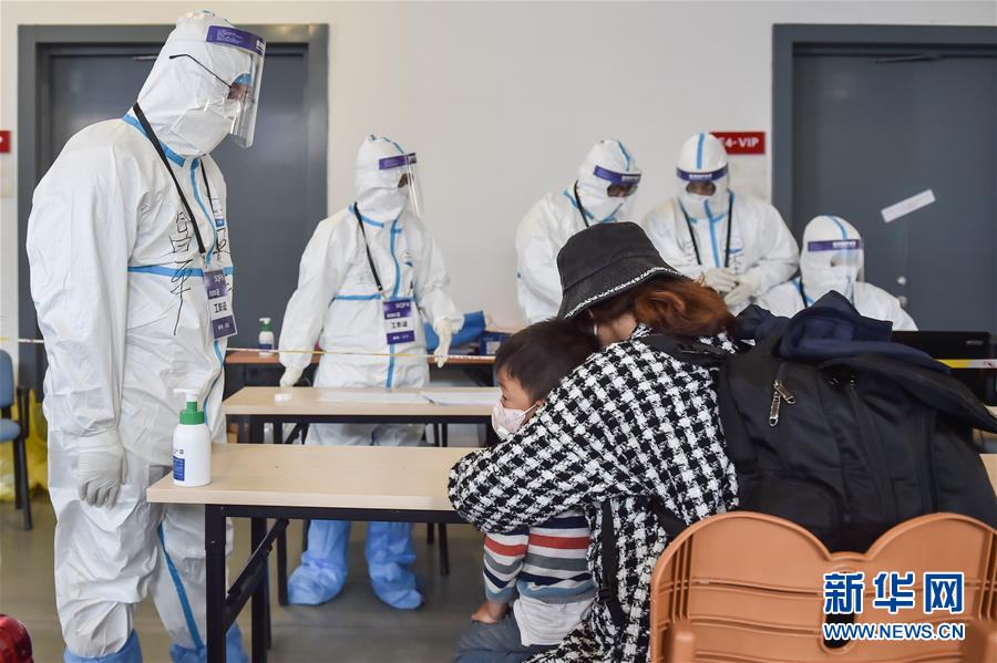 (XHDW)(3)北京新國展入境人員轉運集散地見聞