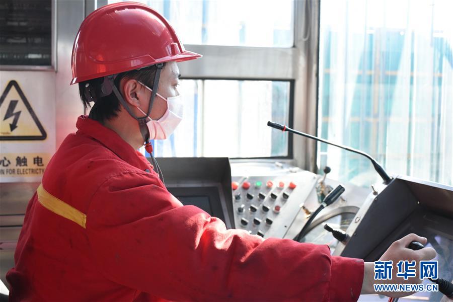 （圖文互動）（2）在戰&ldquo;疫&rdquo;中&ldquo;加油打氣&rdquo;&mdash;&mdash;大慶油田復工復產見聞