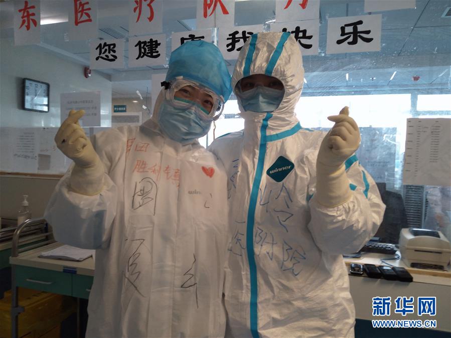 （一線抗疫群英譜&middot;圖文互動）（1）志堅人自勇 國安家無恙&mdash;&mdash;山東護師張嶺&ldquo;舍&rdquo;家戰&ldquo;疫&rdquo;