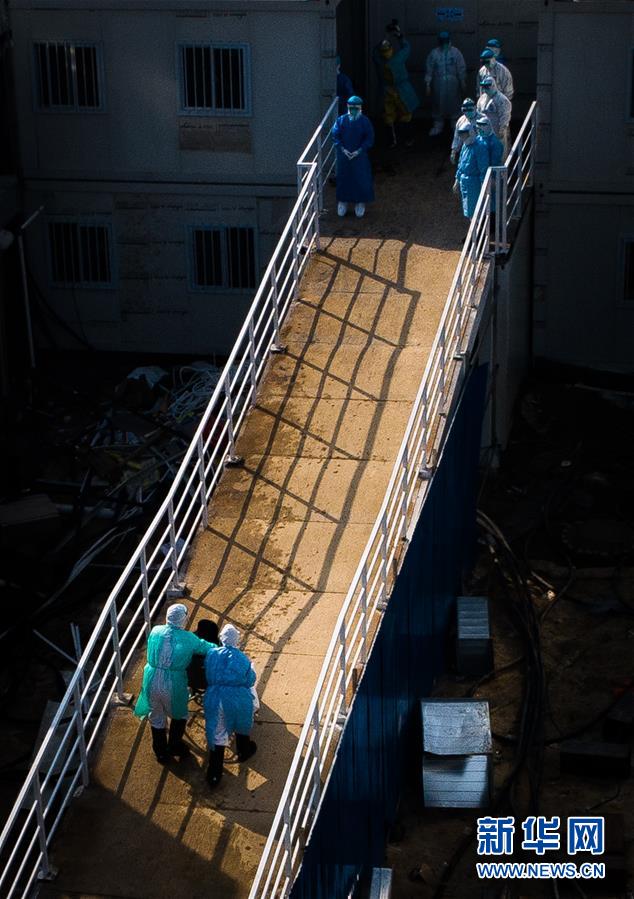 （新華全媒頭條&middot;圖文互動）（12）從磨難中奮起&mdash;&mdash;武漢戰&ldquo;疫&rdquo;凝聚中華民族磅礴力量