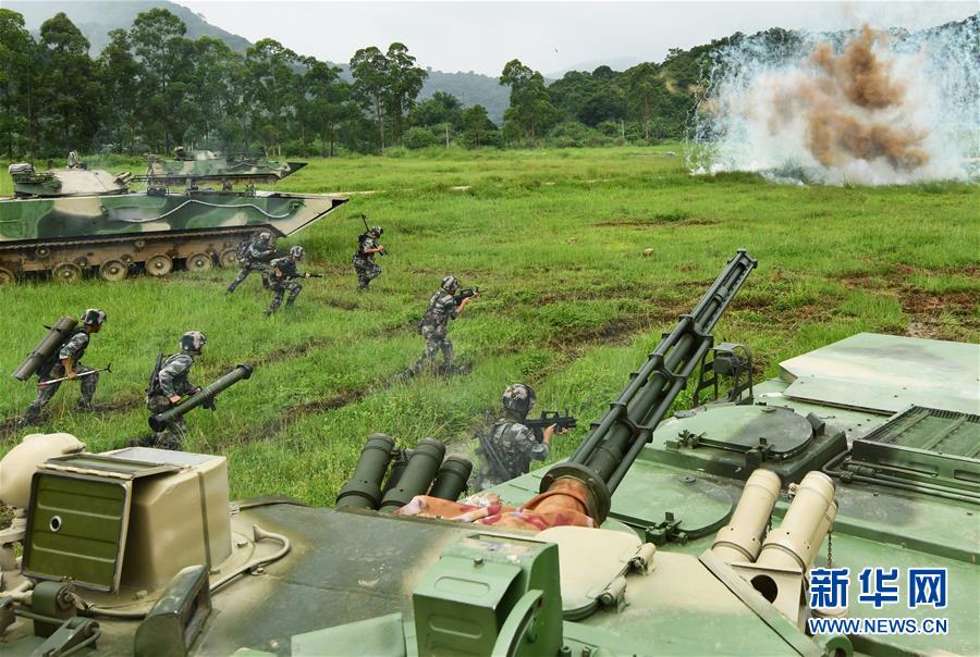 （圖文互動）（1）戰旗獵獵鑄忠魂&mdash;&mdash;陸軍第74集團軍某旅&ldquo;硬骨頭六連&rdquo;鍛造全面過硬連隊紀實