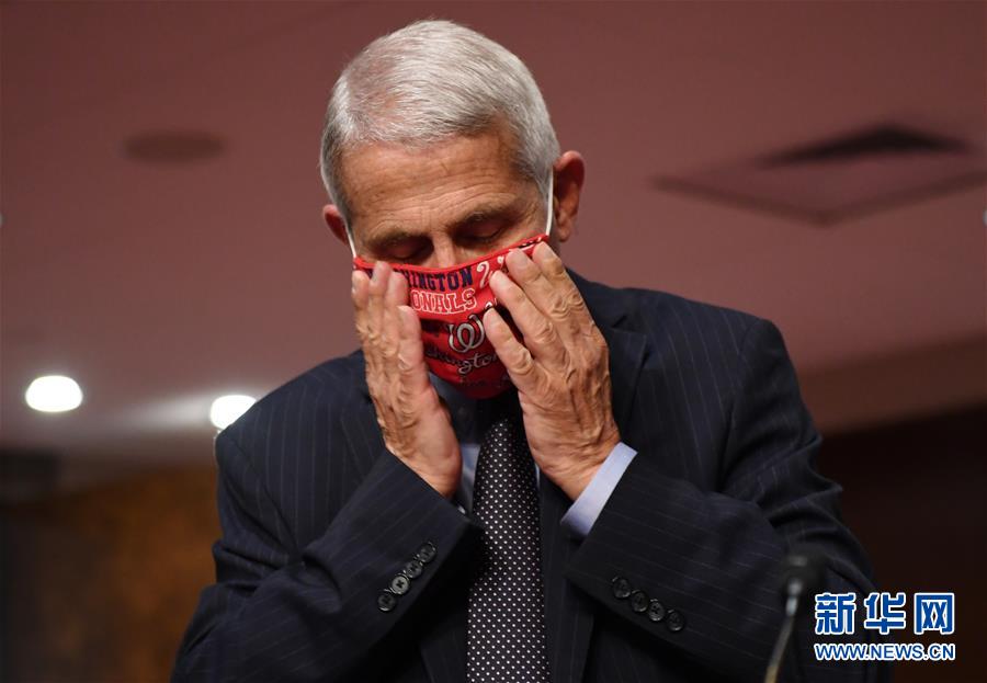 （國(guó)際&middot;圖文互動(dòng)）（10）特稿：穿越寒暑 無(wú)問(wèn)西東&mdash;&mdash;寫在新冠疫情構(gòu)成&ldquo;國(guó)際關(guān)注的突發(fā)公共衛(wèi)生事件&rdquo;半年之際