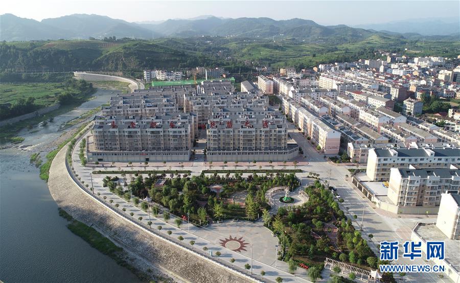 （走向我們的小康生活&middot;圖文互動）（1）&ldquo;樓上過日子，樓下賺票子&rdquo;&mdash;&mdash;來自陜西安康的易地扶貧搬遷一線觀察