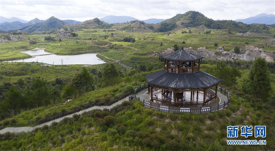 （走向我們的小康生活&middot;圖文互動）（7）從廢棄礦山到生態&ldquo;福地&rdquo;&mdash;&mdash;江西尋烏戰荒記 