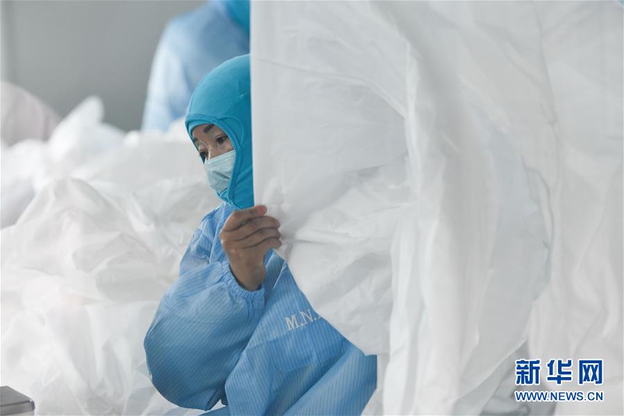 （在習(xí)近平新時(shí)代中國特色社會(huì)主義思想指引下&mdash;&mdash;新時(shí)代新作為新篇章&middot;習(xí)近平總書記關(guān)切事&middot;圖文互動(dòng)）（1）打好防控&ldquo;主動(dòng)仗&rdquo;&mdash;&mdash;各地精準(zhǔn)施策堅(jiān)決遏制疫情蔓延