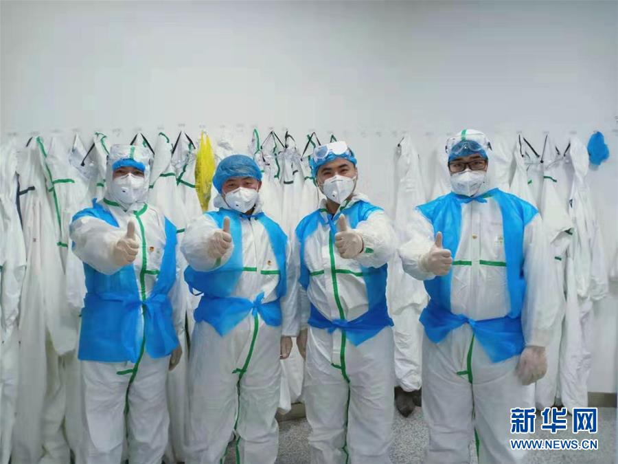 （習(xí)近平致敬的戰(zhàn)&ldquo;疫&rdquo;英雄&middot;志愿者篇&middot;圖文互動）（2）他們，微光成炬照征程