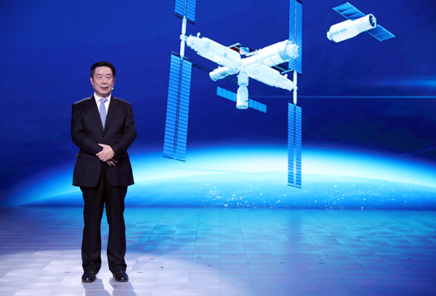 將要建造的空間站基本構(gòu)型有三個(gè)艙，構(gòu)成英文T字型