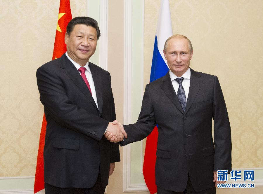 9月11日，中國國家主席習近平在塔吉克斯坦首都杜尚別會見俄羅斯總統普京。 新華社記者 黃敬文 攝 