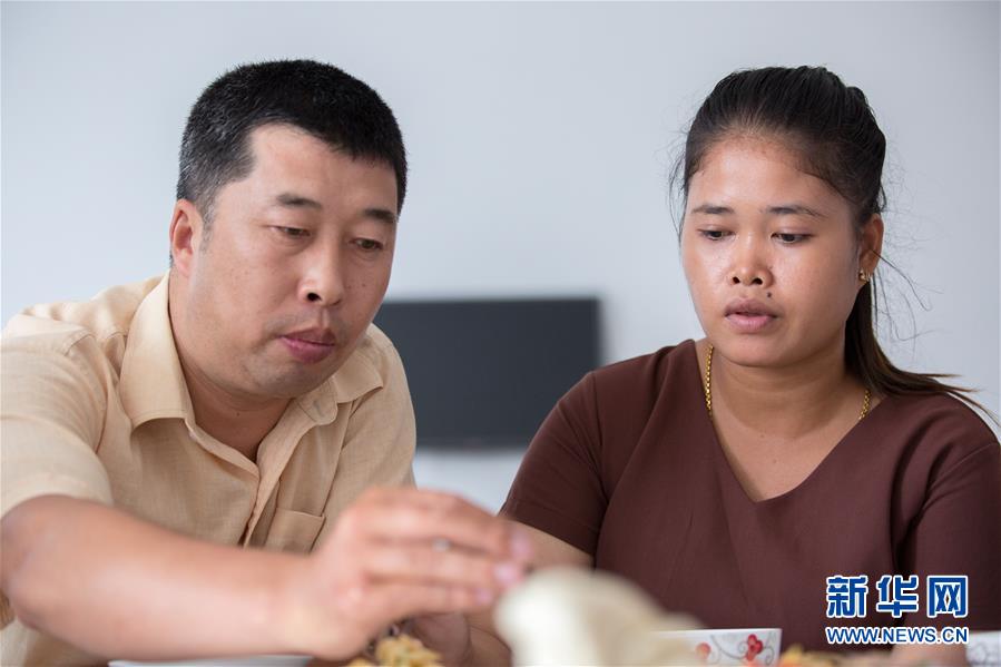 （國際&middot;&ldquo;一帶一路&rdquo;高峰論壇&middot;圖文互動）（2）柬埔寨90后姑娘在西港特區收獲成長與愛情