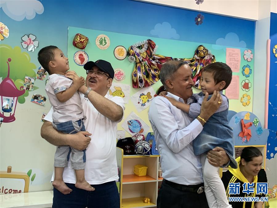 （圖文互動）（3）多國駐華使節參訪新疆：中國反恐、去極端化經驗值得學習借鑒