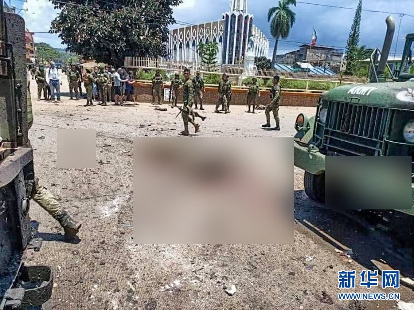 (國(guó)際)(2)菲律賓南部連環(huán)爆炸事件死亡人數(shù)升至15人