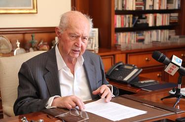 全球連線：中國共產黨帶領中國取得的成就前所未有&mdash;&mdash;訪塞浦路斯前總統喬治&middot;瓦西利烏